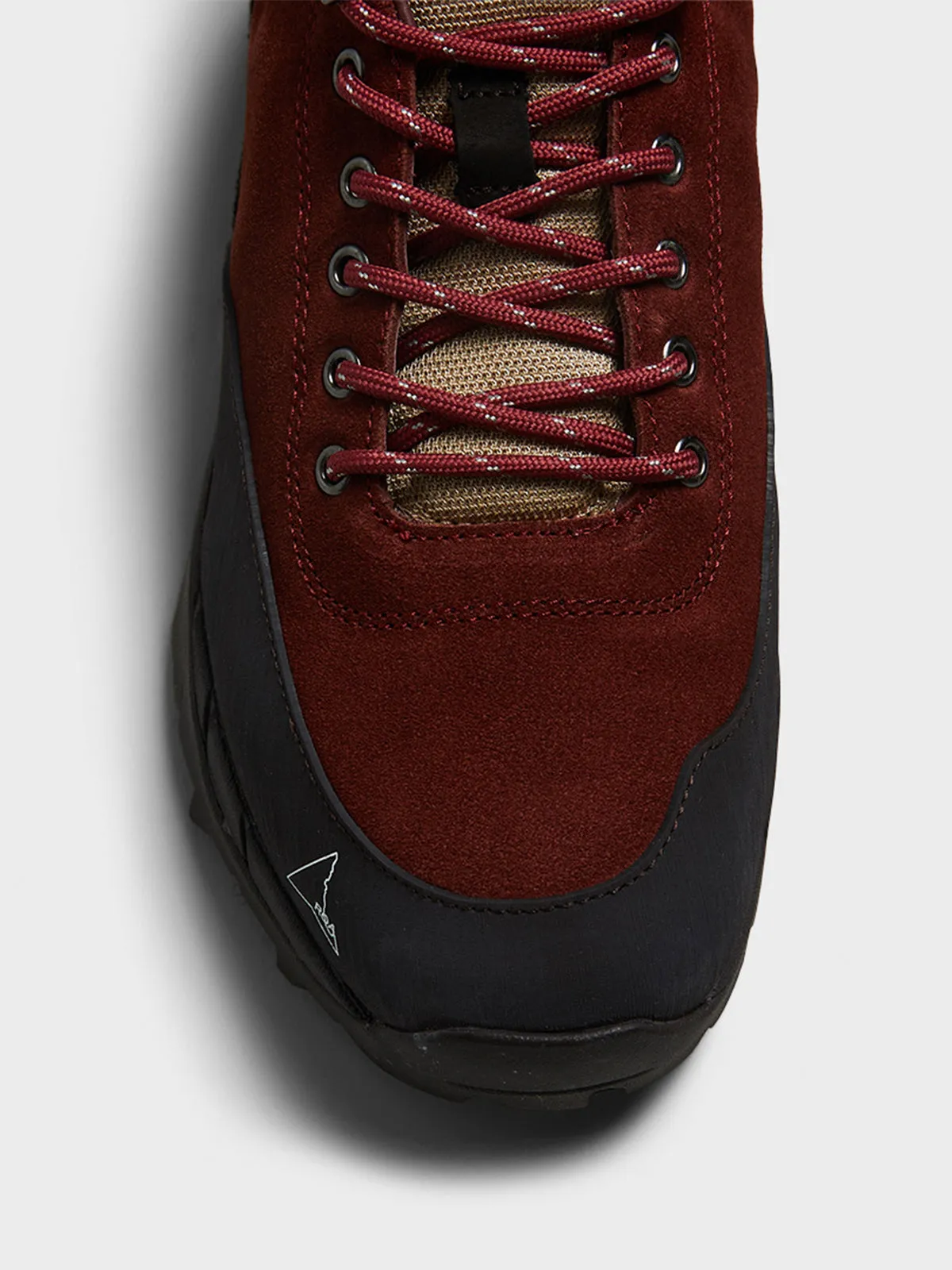 Neal Sneakers in Syrah Black